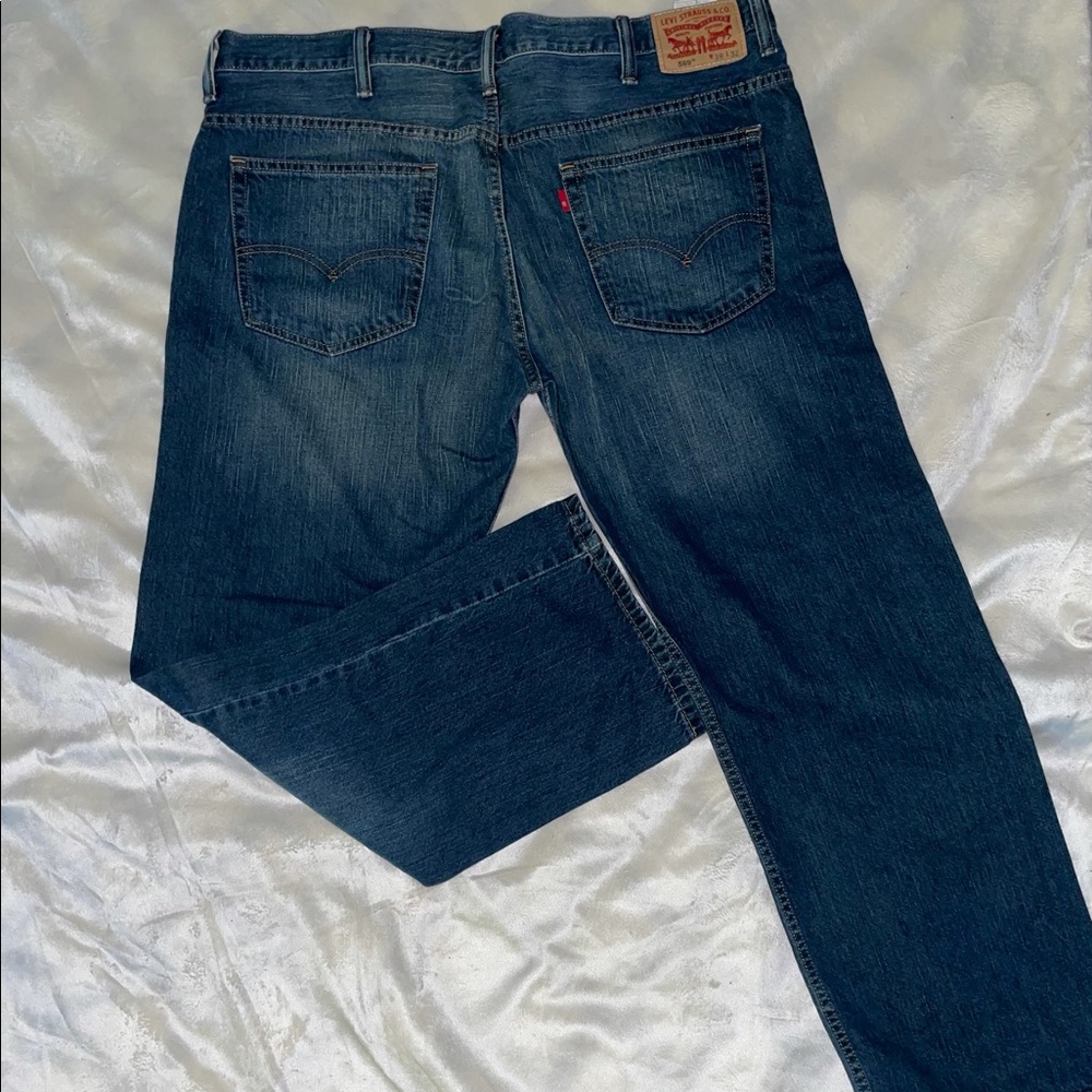 Men’s Levi jeans